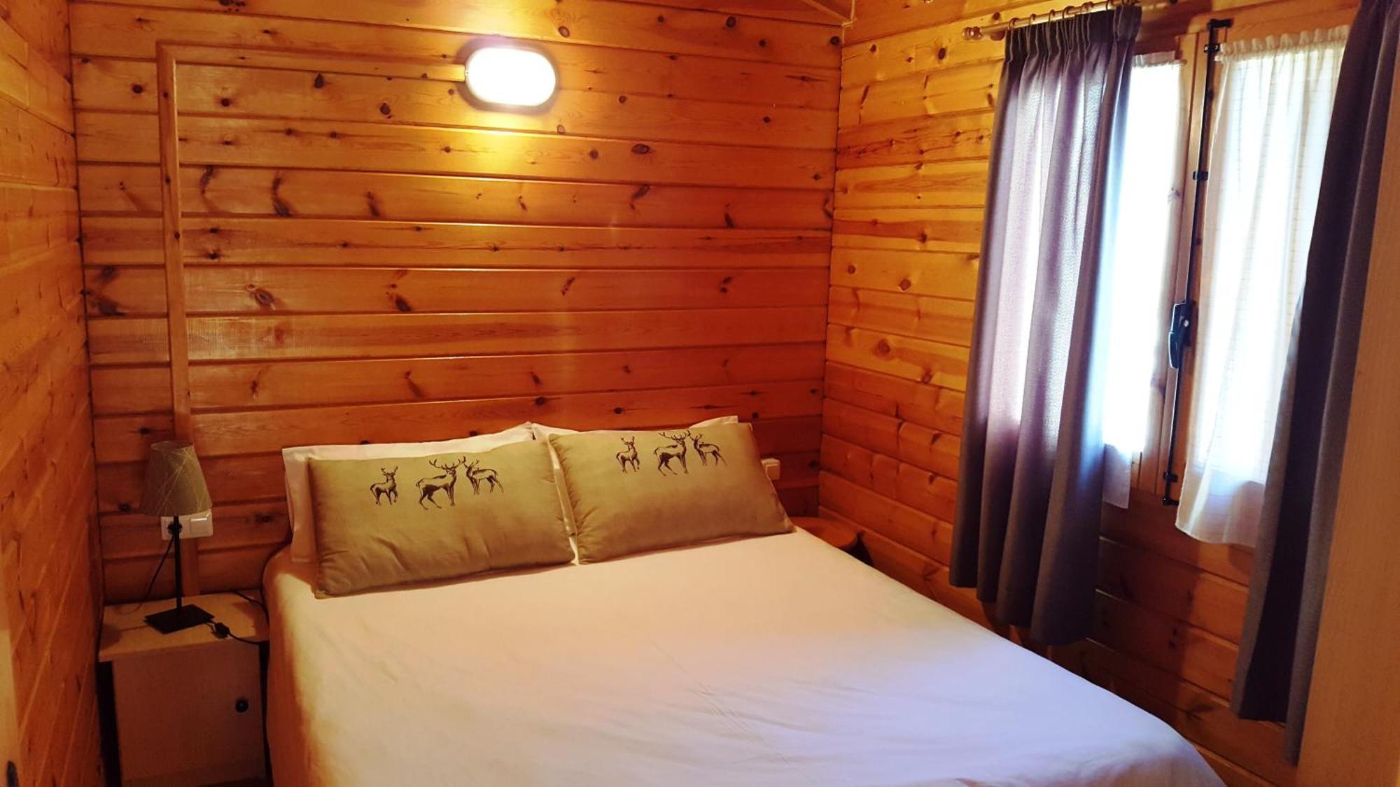 Bungalows Nou Camping La Guingueta D'Aneu Dış mekan fotoğraf