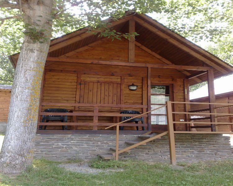 Bungalows Nou Camping La Guingueta D'Aneu Dış mekan fotoğraf