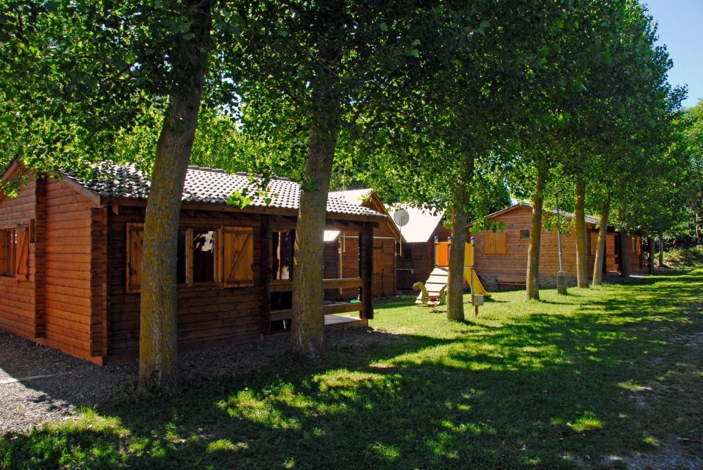 Bungalows Nou Camping La Guingueta D'Aneu Oda fotoğraf
